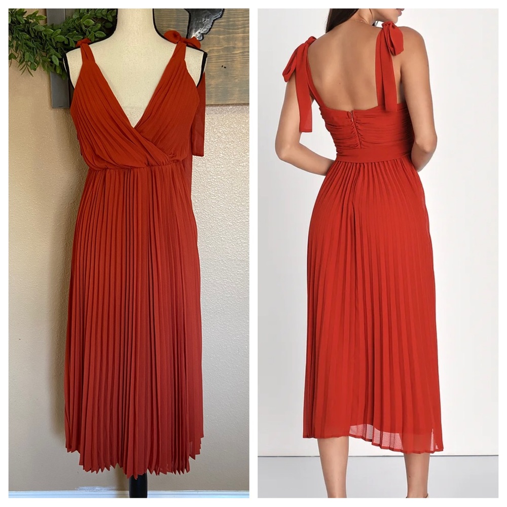 NWOT Lulus Charming Connection Rust Red Pleated Tie-Strap Midi Dress